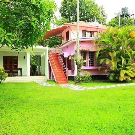 Marari Nest Beach Homestay Mararikulam Luaran gambar