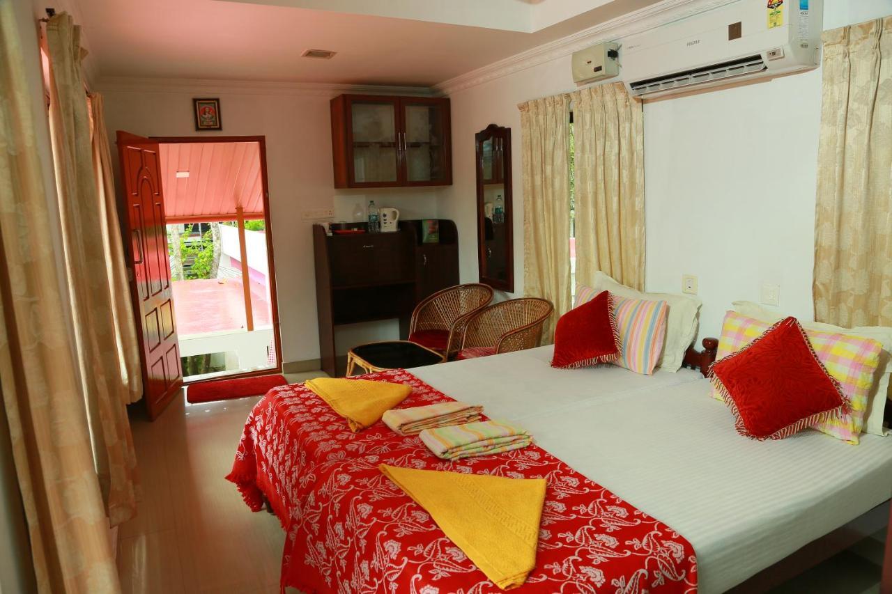 Marari Nest Beach Homestay Mararikulam Luaran gambar